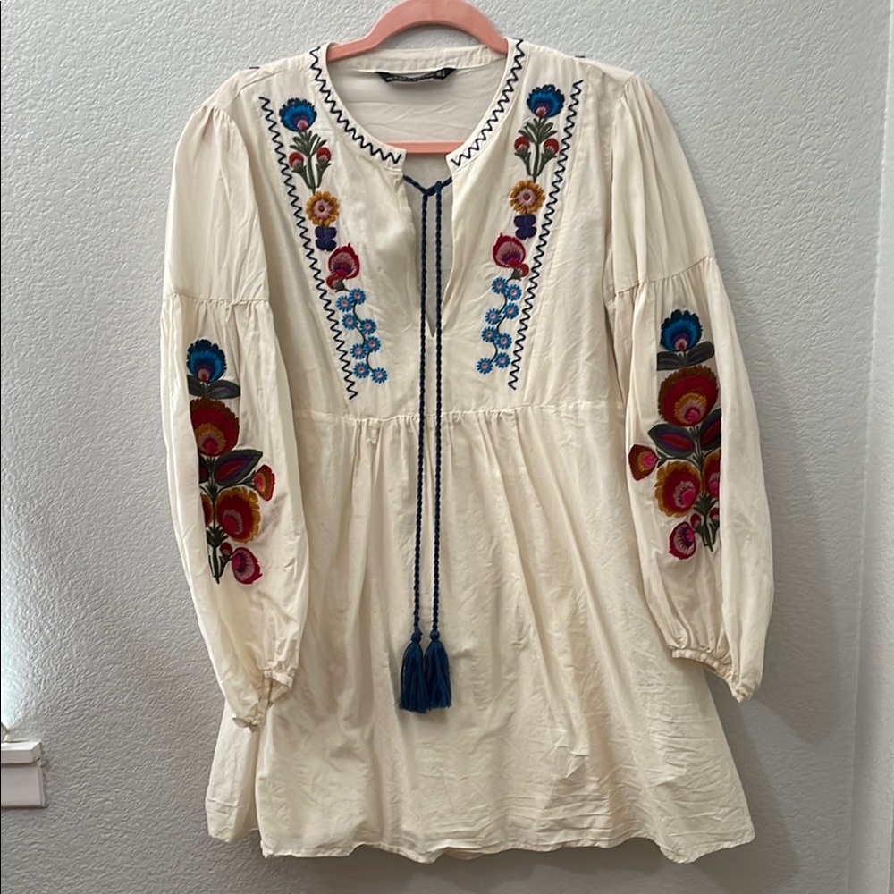 Zara Cream Mini Dress with Multicolor Embroidery